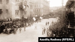 1918-ci il, 15 sentyabr. Qafqaz İslam Ordusu Bakıya daxil olur