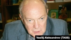 Россия. Казань. Писатель Анатолий Гладилин на первом международном литературно-музыкальном фестивале "Аксенов-фест-2007". Фото ИТАР-ТАСС/ Василий Александров